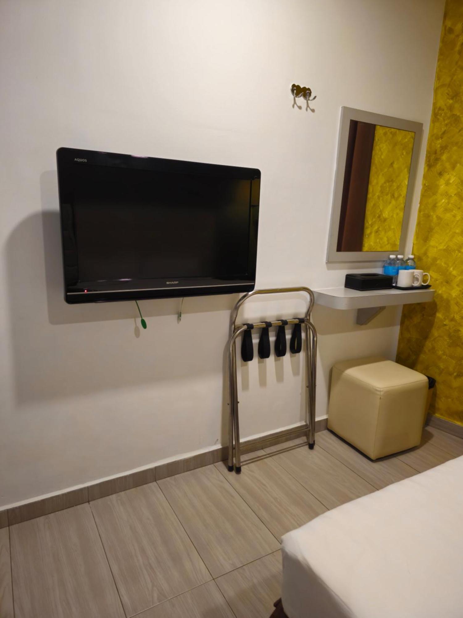 Fortune Hotel Johor Bahru Esterno foto