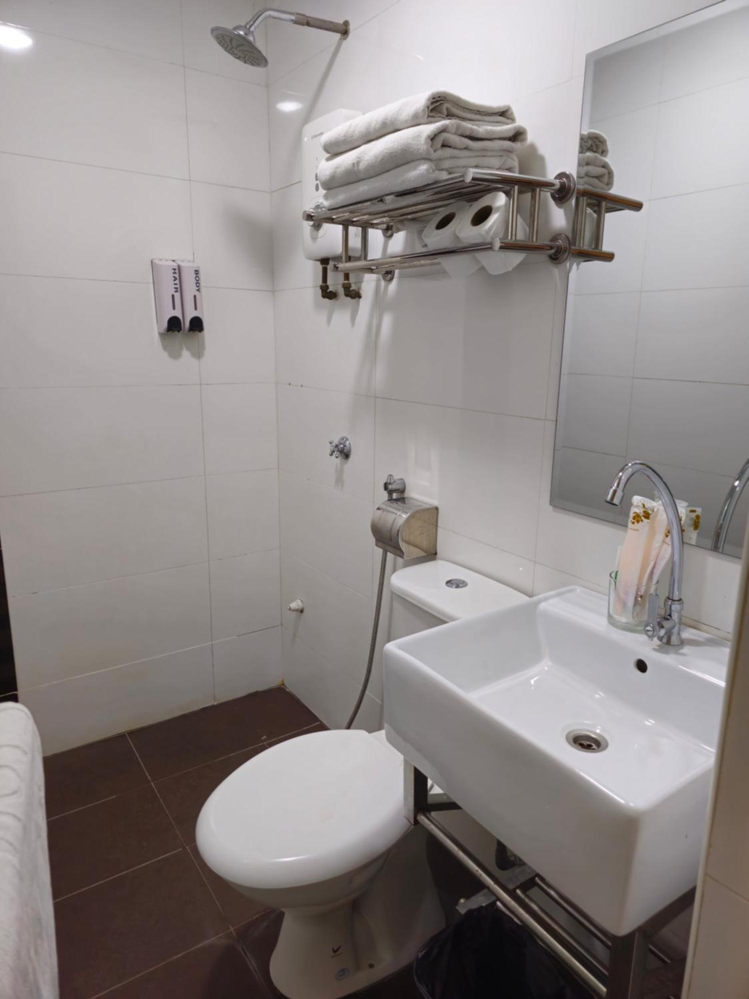Fortune Hotel Johor Bahru Esterno foto
