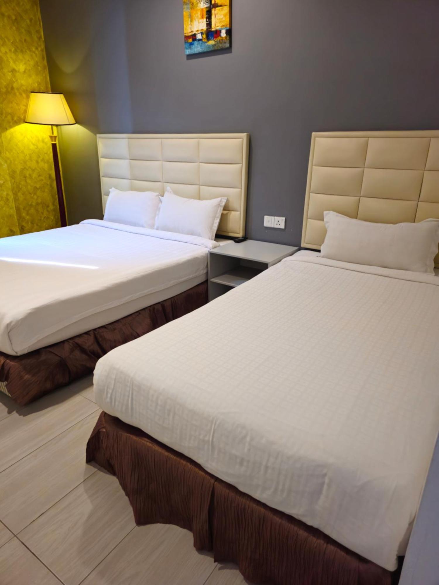 Fortune Hotel Johor Bahru Esterno foto