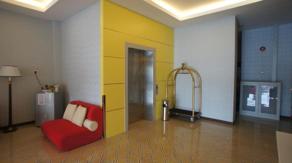 Fortune Hotel Johor Bahru Esterno foto