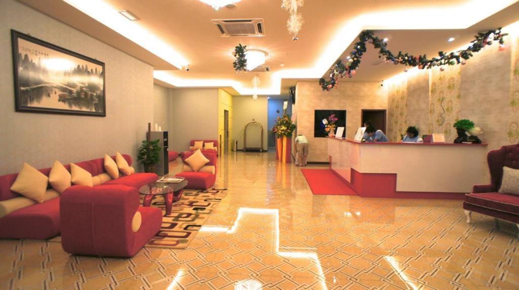 Fortune Hotel Johor Bahru Esterno foto