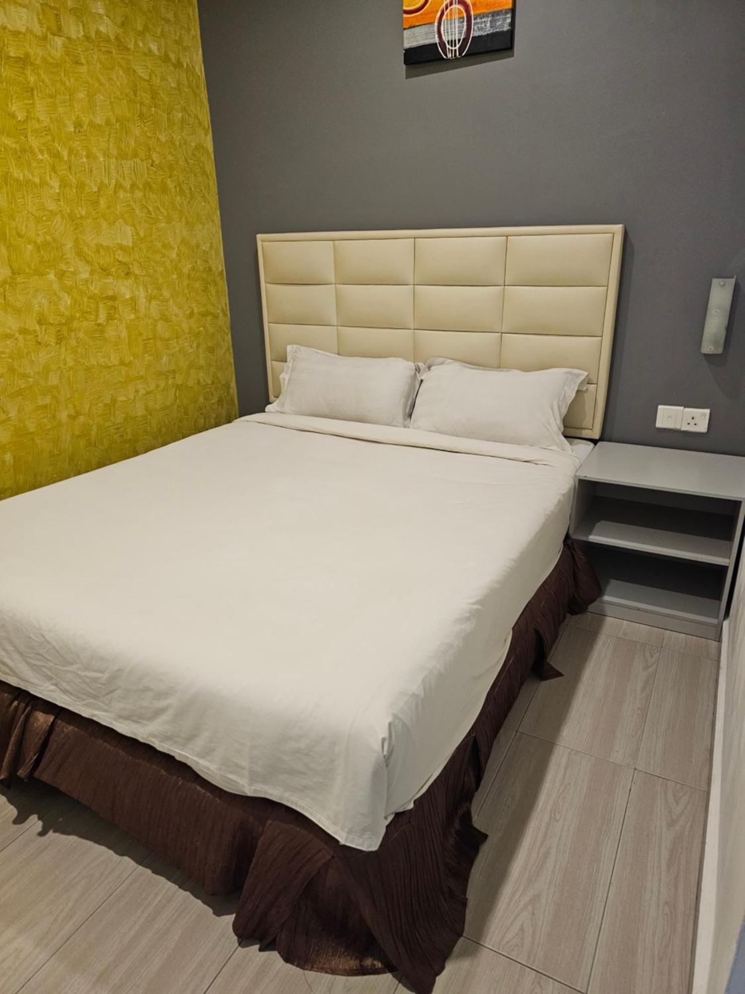 Fortune Hotel Johor Bahru Esterno foto